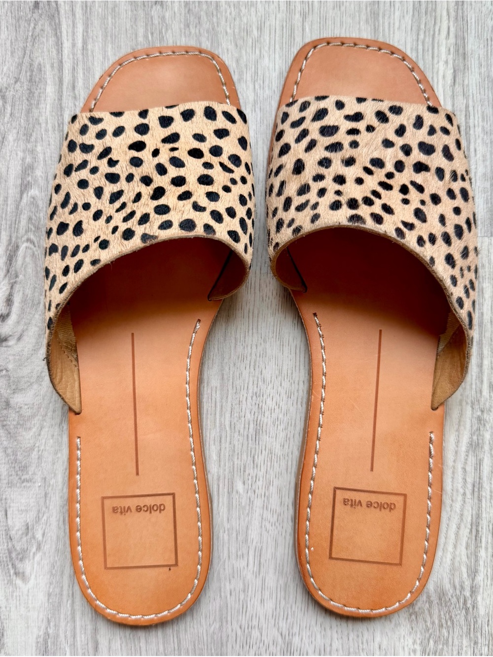 Dolce Vita - Leopard Print Slide Sandals in Tan and Black